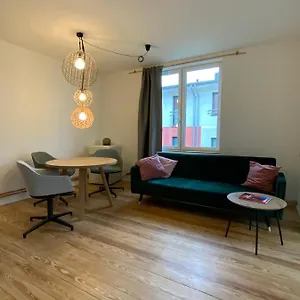 https://ruhig-gelegene-suite-in-bester-lage.hamburg-hotels-de.com