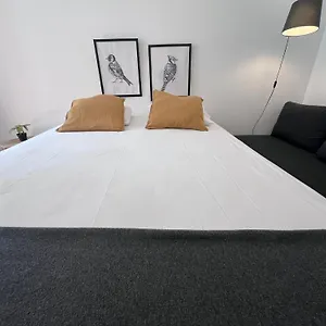Hostel Castilho 63 & 